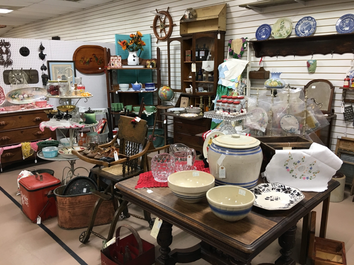 Gallery – Conroe-Woodlands Antique Mall